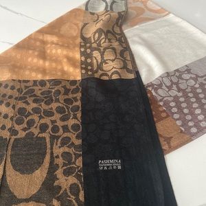 Beautiful Coach Pashmina scarf -Brand New never worn / just stayed in closet